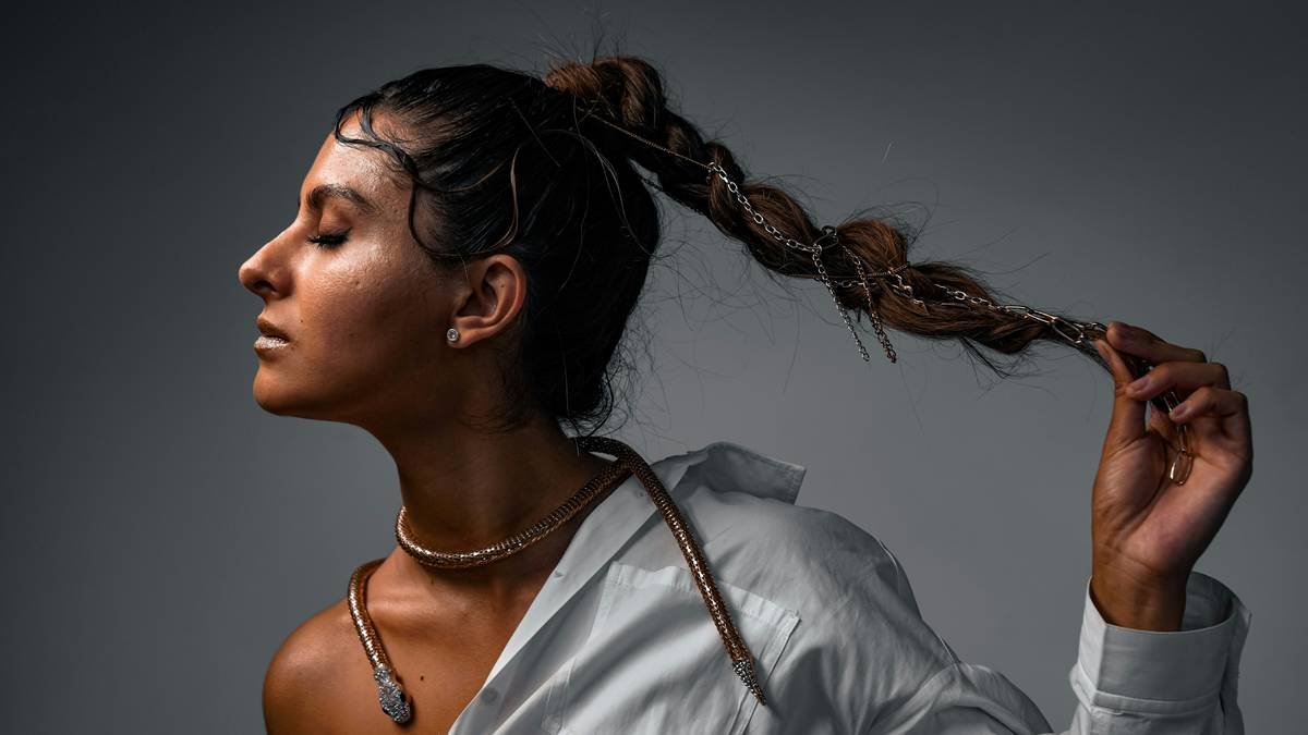 Before and after photo showing Sarah's transformation using hair rollers