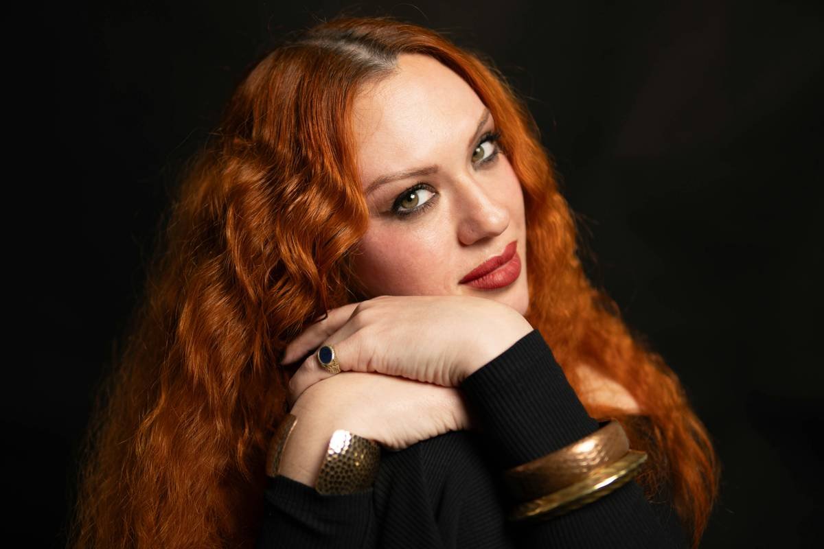 Hair Health Focus: Why Hair Rollers Are Your Secret Weapon for Stronger, Shinier Locks
