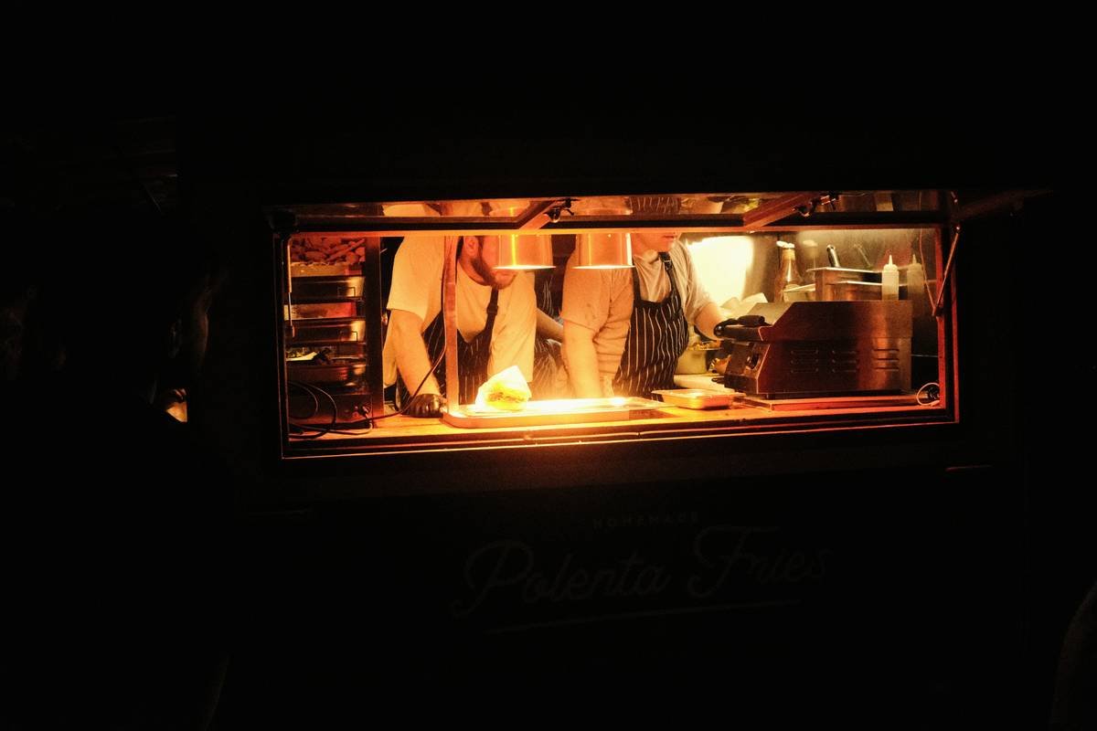 Foodtruck at Night