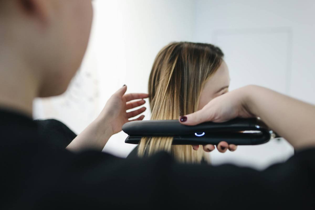 Why Your Curls Fall Flat: The Truth About Choosing the Right Curling Tong (Even If You’ve Tried Everything)
