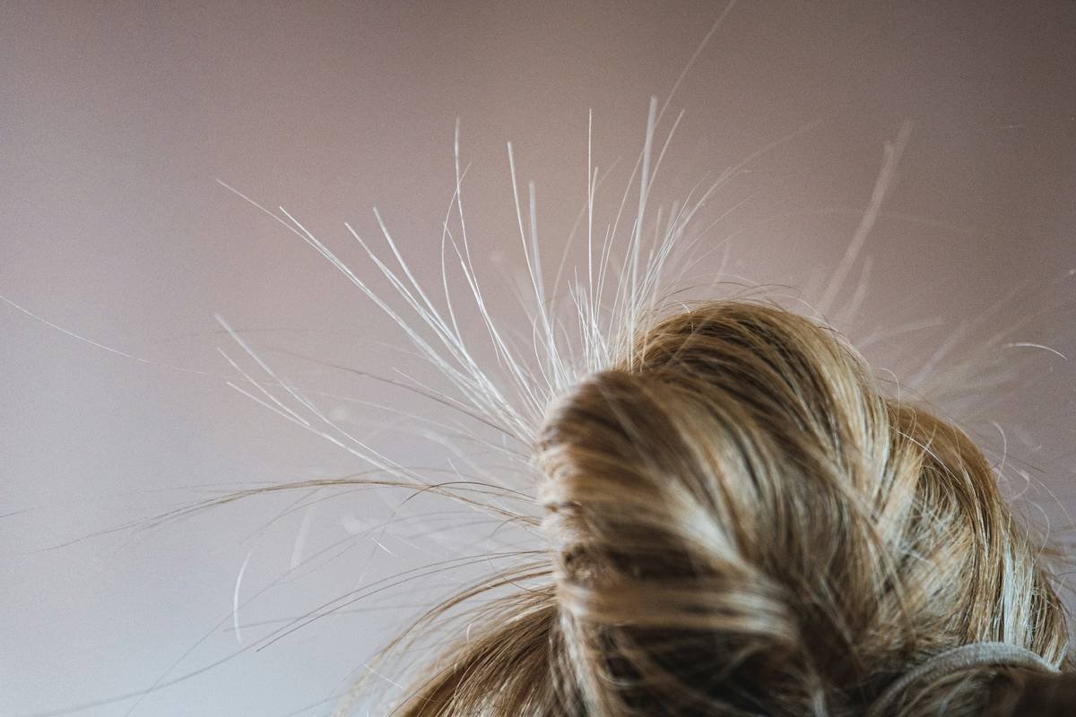 Is Your Hair Maximizing Its Volume Potential? Here’s How Hair Rollers Can Be Your Secret Weapon