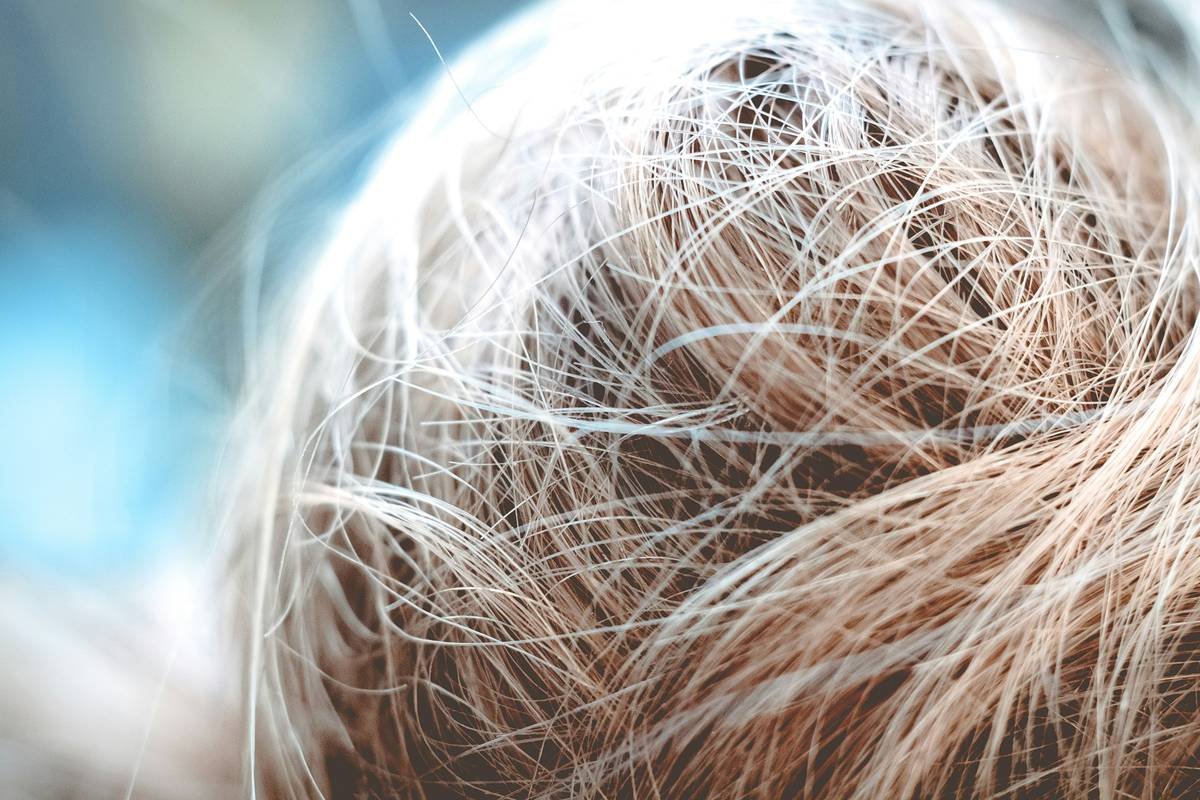 Why Your Curls Fall Flat: The Truth About the Right Curling Barrel for Lasting Volume